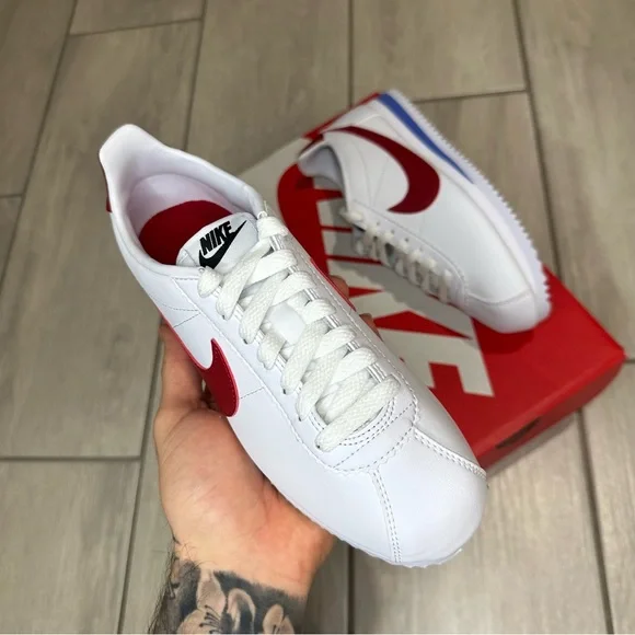 NIKE CORTEZ WHITE RED BLUE - Picture 2 of 3
